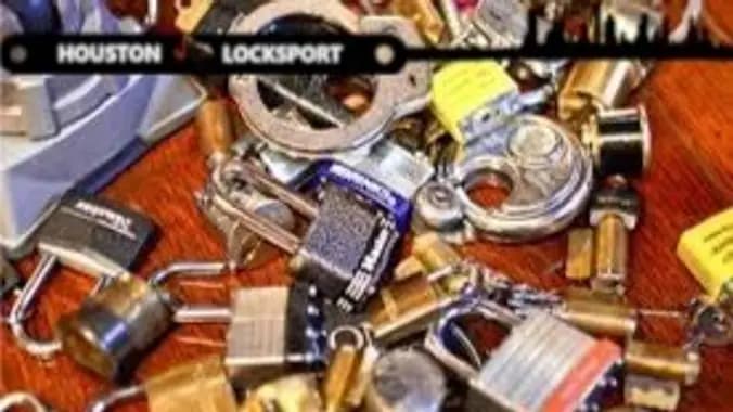 Lock Picking Meetup (Houston Locksport)