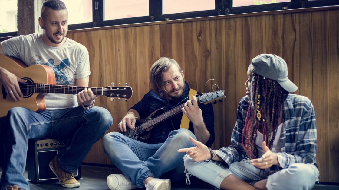 songwriting-group_crafting-for-the-holidays